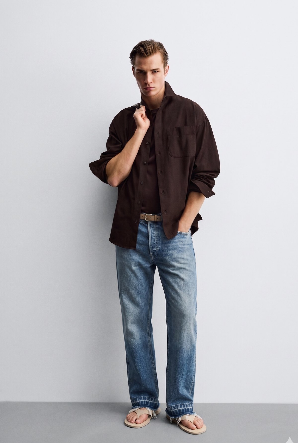 Look IV — The Pull