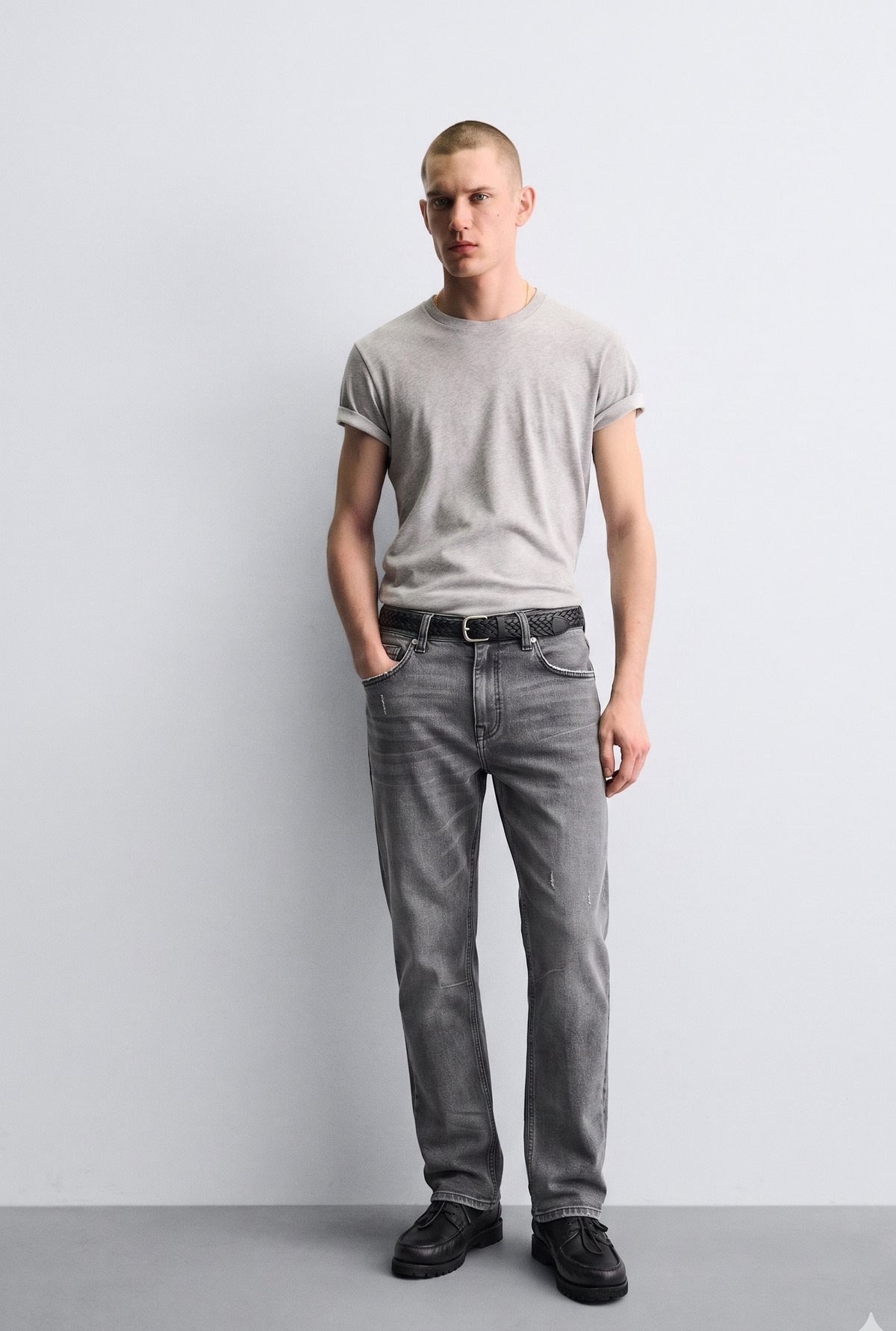 Look VII — The Stroke